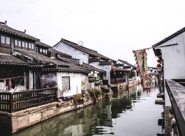 王楠为何八年不曾见张怡宁，是因输球闹不和吗？游戏画面